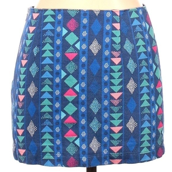 Hollister Blue Aztec Geometric Mini Skirt - Picture 2 of 8